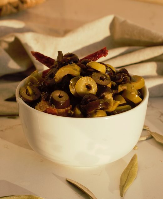 zeytin-salatasi-zeytin